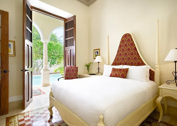 Casa Lecanda Boutique Hotel